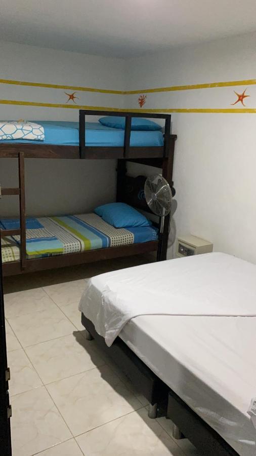 Palomino Hostel Luaran gambar