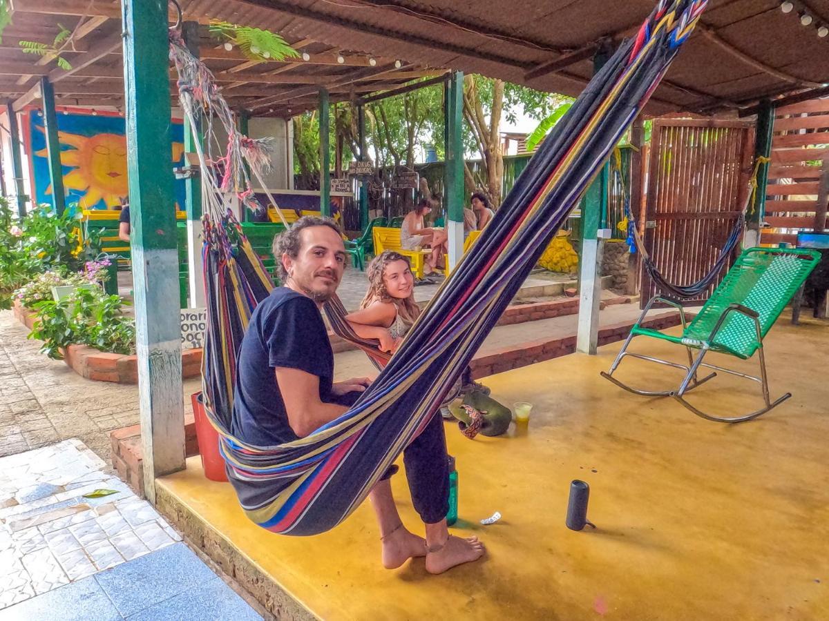 Palomino Hostel Luaran gambar